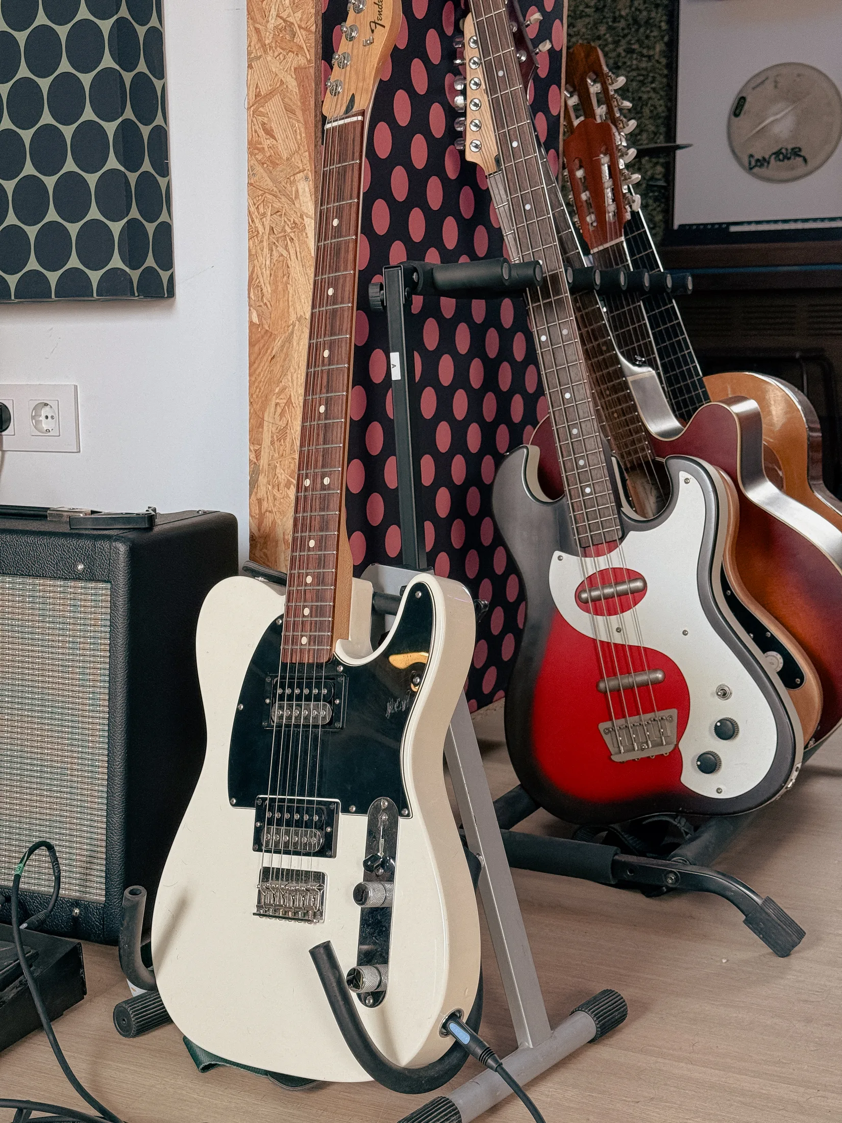 Guitarras en hueco studio 1